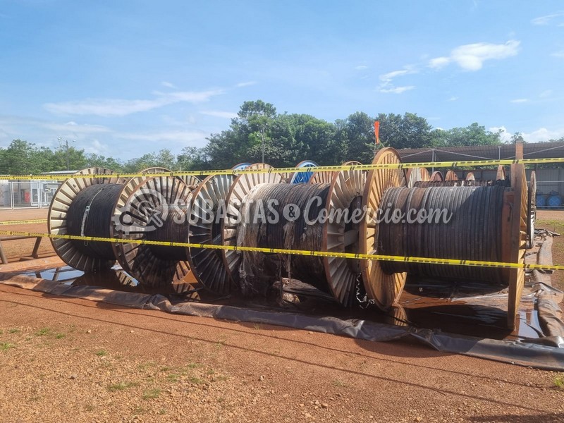 Chatarra carretes de cable plano de cobre no operativo. Aprox: 41.700